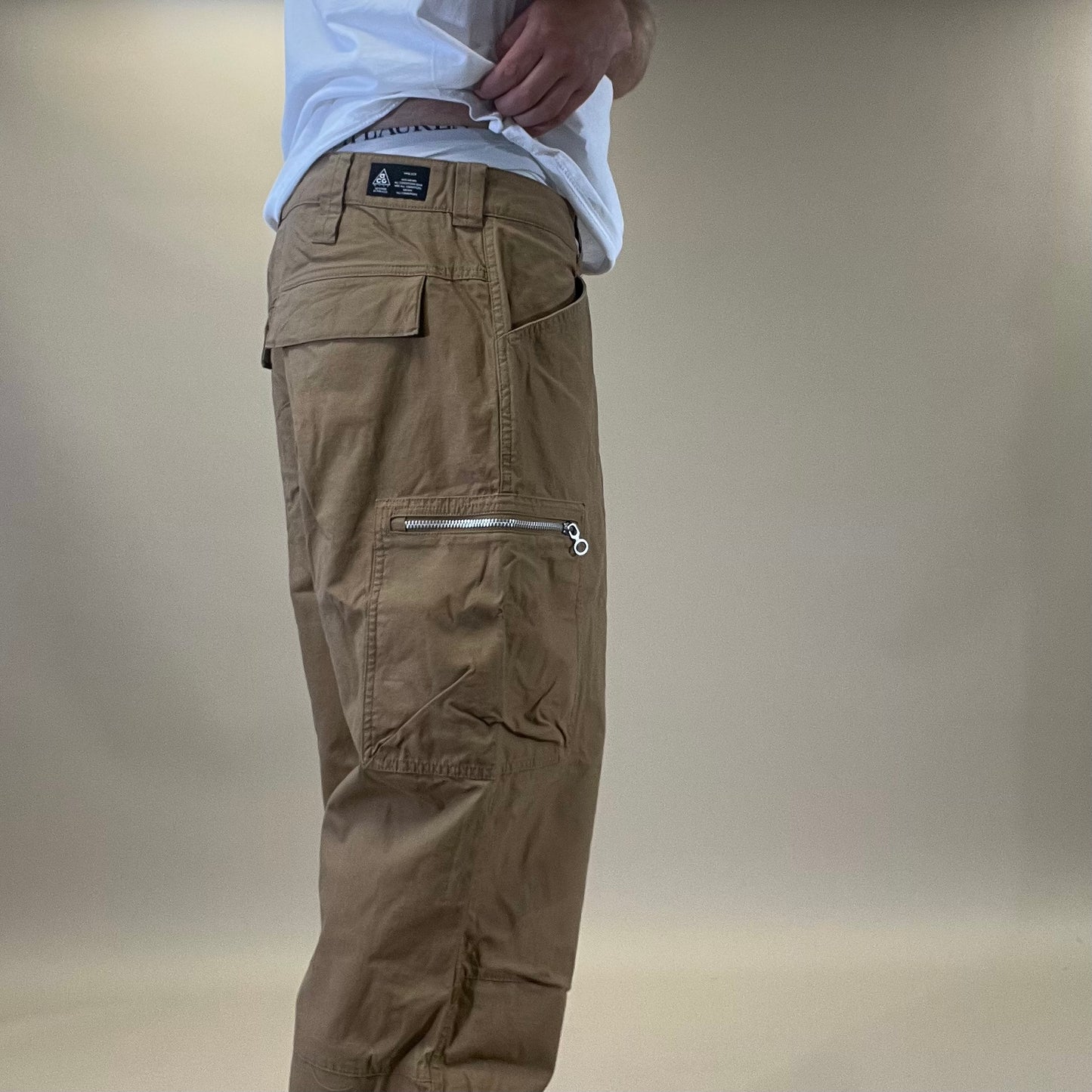 Nike ACG Cargo Trousers - Beige